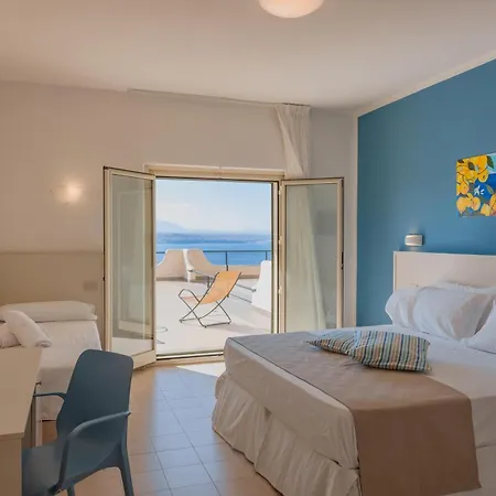Cdshotels - Citta Del Mare 4* テッラジーニ