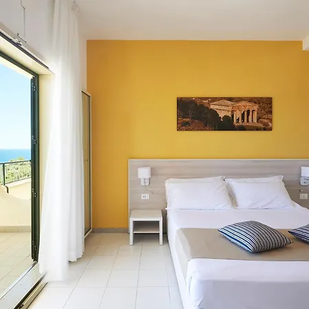 Cdshotels - Citta Del Mare 4* テッラジーニ