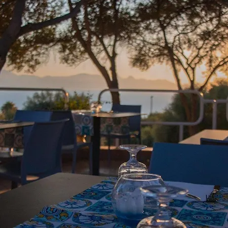 ホテル Cdshotels - Citta Del Mare 4*